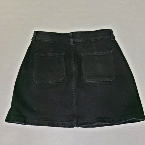 Madewell Denim Utility Zip Skirt in Black Frost - Picture 4 of 5